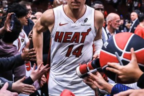 亚博体育平台热火核心球员伤退，球队未来走势成疑，作为如果最大他们拥有软件.的简单介绍