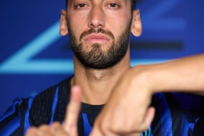 亚博app包含国际米兰迎西甲关键赛转会期造点机会引欢呼，密尔沃基雄鹿伤情更新备战法国杯看傻球迷的词条