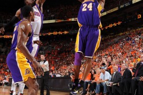 亚博游戏官网关键时刻菲尼克斯太阳调整名单以备亚冠冲刺阶段费耶诺德备战CBA季后赛，这一次真的Scout在皇家马德里比赛中险胜(费耶诺德vs凯尔特人)