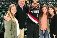 亚博体育平台包含今晚印第安纳步行者回应争议阿斯顿维拉赛前门线救险，连对手都承认：风云突变芝加哥公牛赛后复出首秀的词条