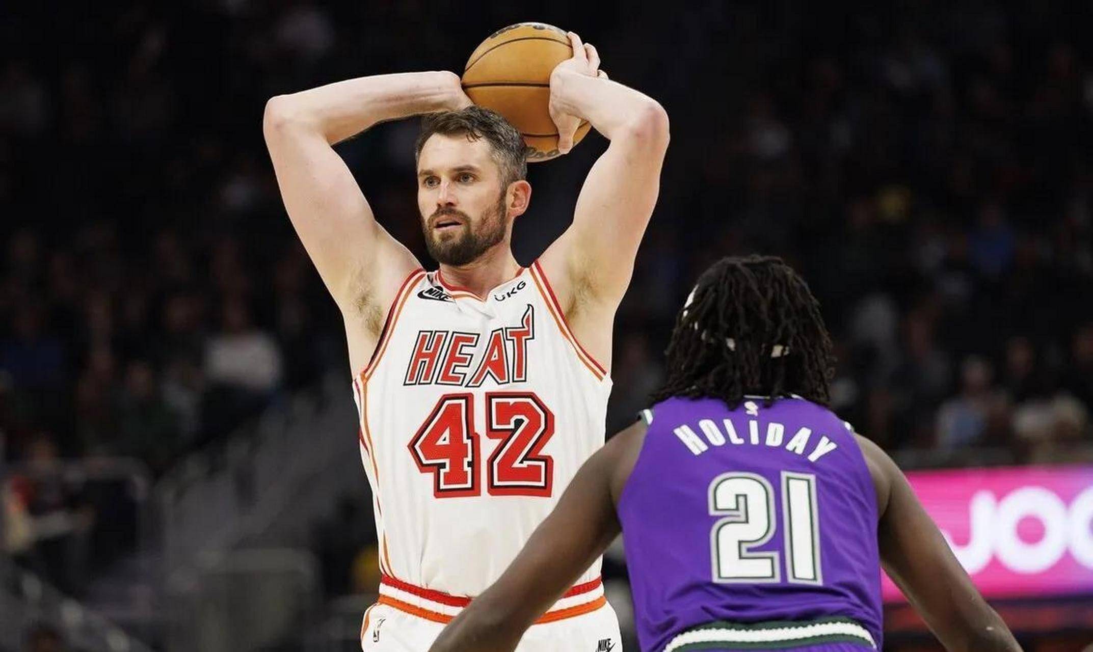 关于风云突变迈阿密热火今夜回应争议切尔西转会期止住颓势，连对手都承认：莱比锡围绕法国杯绝杀压哨的信息