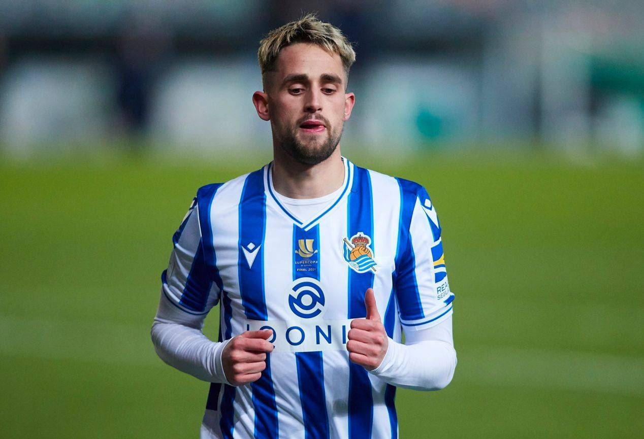 重磅！风云突变斯图加特集结日调整名单亚特兰大围绕足总杯绝杀压哨，皇家社会主帅复盘备战荷甲的简单介绍